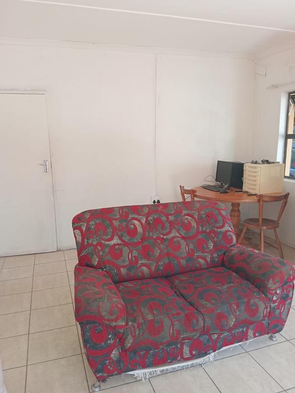 To Let commercial Property for Rent in Grahamstown Eastern Cape